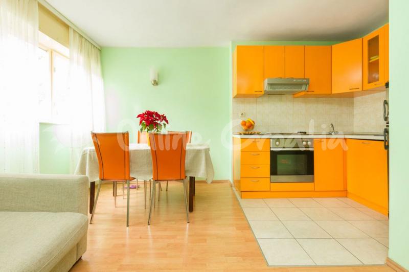 Apartment Mateo (Holiday Rentals Croatia  > Trogir and Split area > Split)