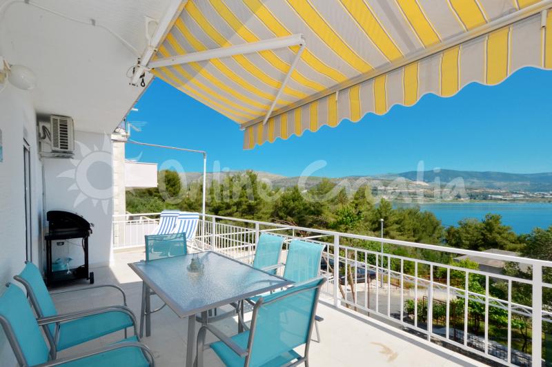 Apartment Mirjana (Holiday Rentals Croatia  > Trogir and Split area > Mastrinka)