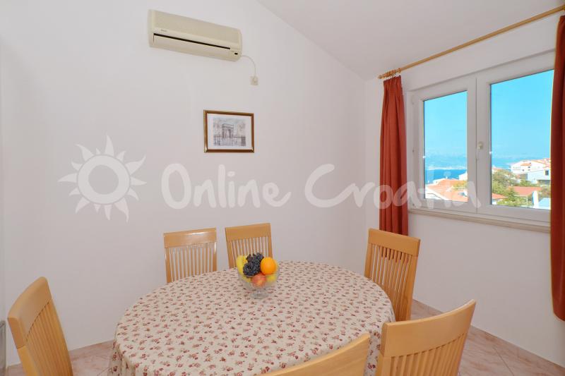 Appartamento Rose (Case vacanze Croazia  Riviera di Split e Trogir / Arbanija)