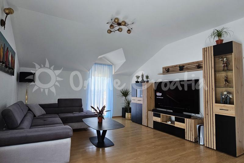 Apartament Marinko 2 (Okrug Gornji)