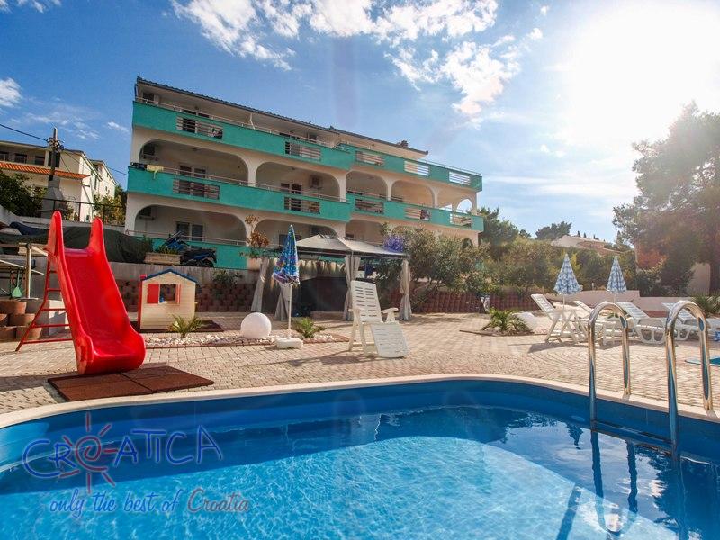 Villa Silva 6 (Ferienwohnungen Kroatien  > Riviera von Trogir und Split > Okrug Gornji)