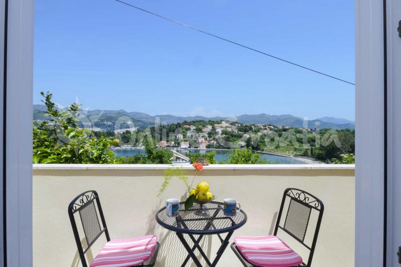 Appartement  Oreb 4 (Location vacances Croatie  > îles de Dubrovnik > Koločep)