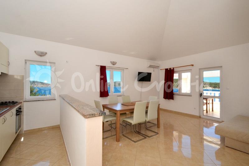 Apartment Kaleb 6